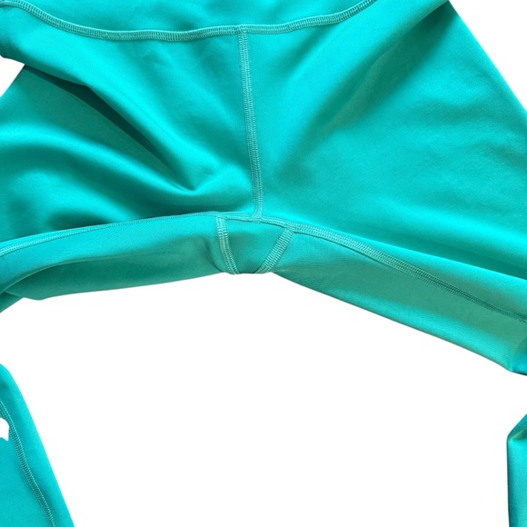 Alo Yoga High-Waist Airlift Legging Size Medium in Lettuce Green Full Length - Picture 5 of 9